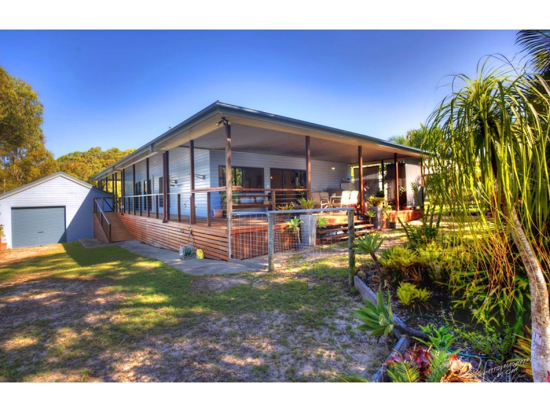 10 Discovery Drive, Agnes Water QLD 4677