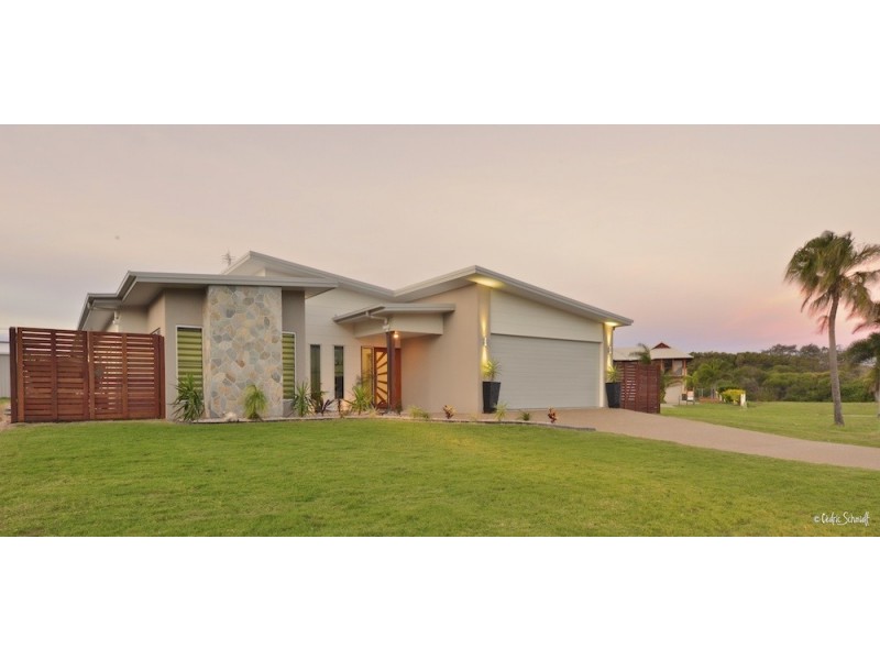 21 Atlantis Boulevard, Agnes Water QLD 4677