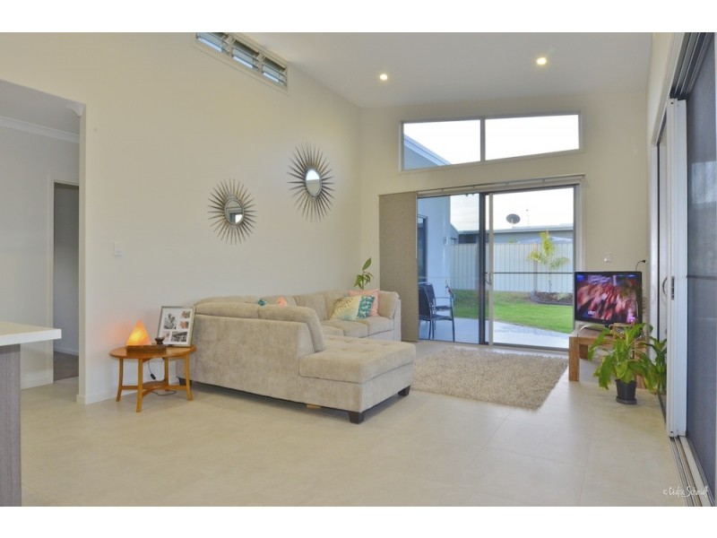 21 Atlantis Boulevard, Agnes Water QLD 4677