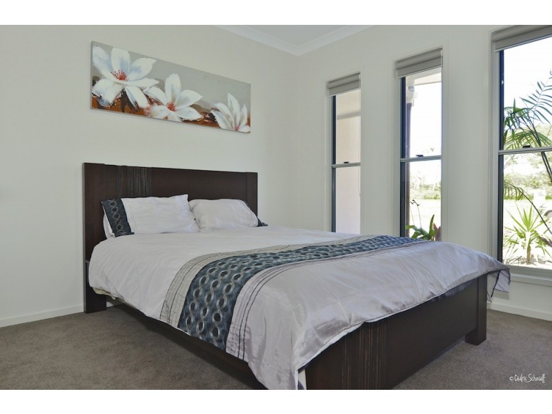 21 Atlantis Boulevard, Agnes Water QLD 4677