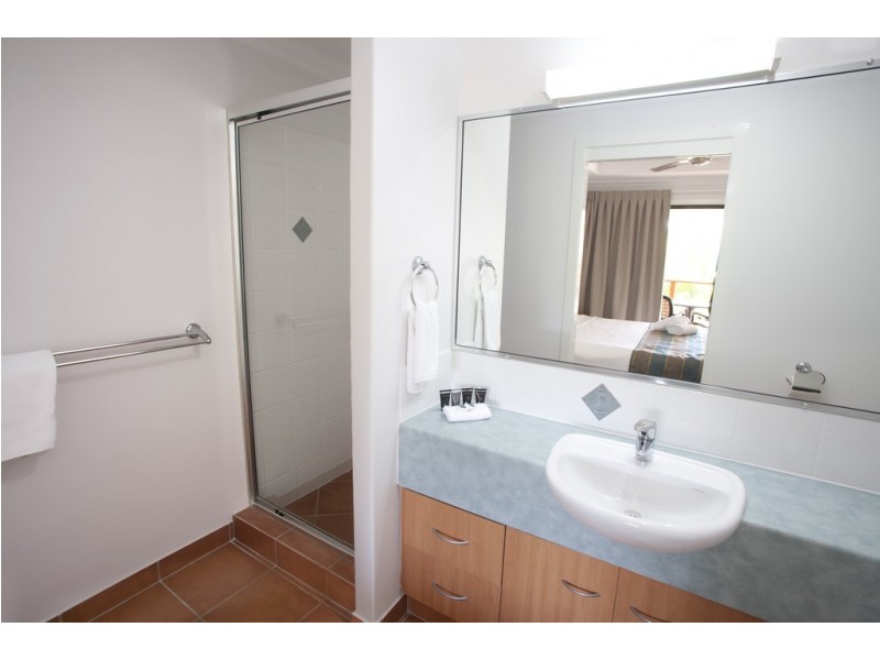 32/2 Beaches Village Circuit, Agnes Water QLD 4677