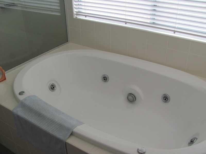 Apt 305 / 1 Beaches Village Circuit, Agnes Water QLD 4677