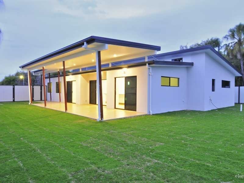 4 The Promenade, Agnes Water QLD 4677