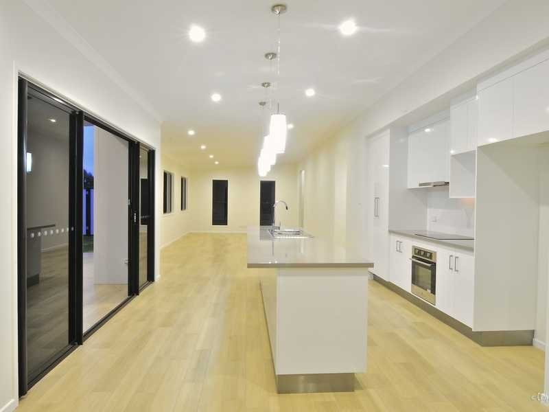 4 The Promenade, Agnes Water QLD 4677