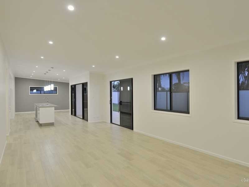 4 The Promenade, Agnes Water QLD 4677