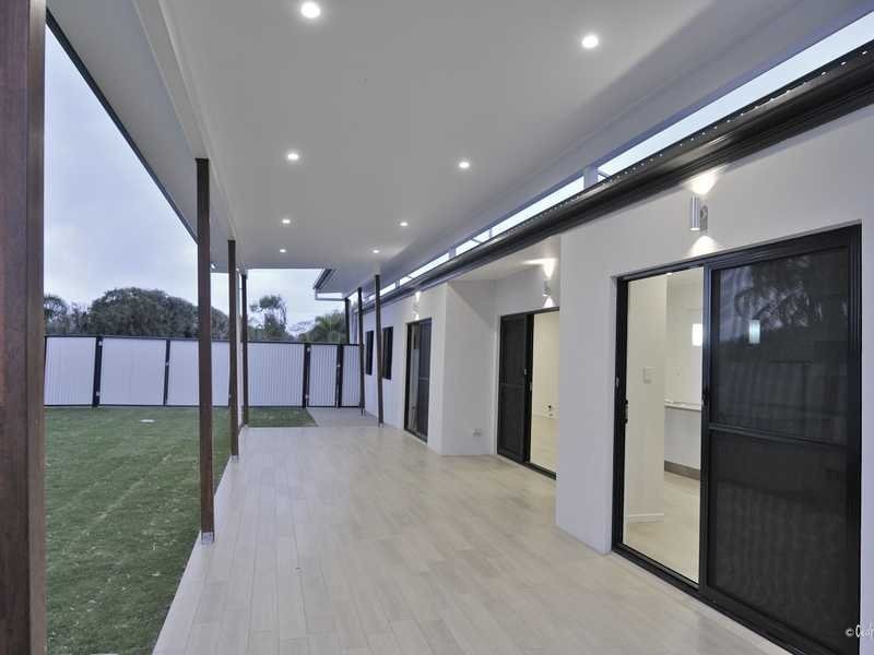4 The Promenade, Agnes Water QLD 4677