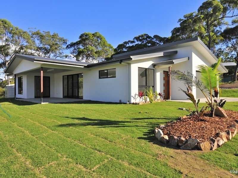 3 Seascape Close, Agnes Water QLD 4677