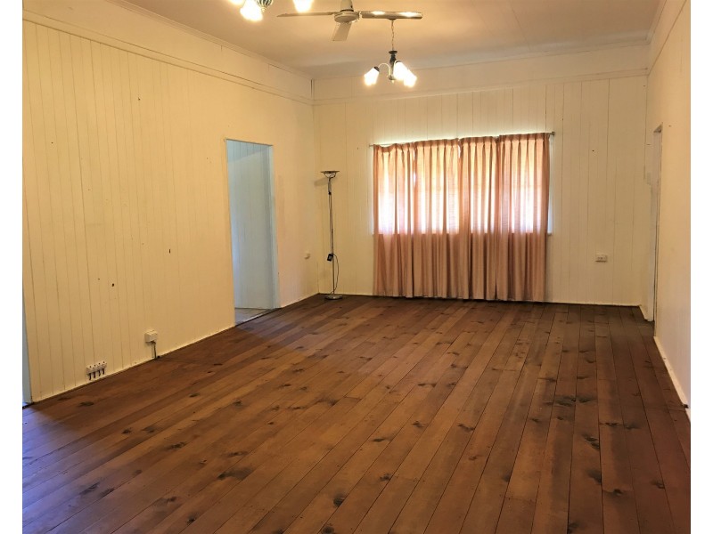 12 Larson Street, Miriam Vale QLD 4677