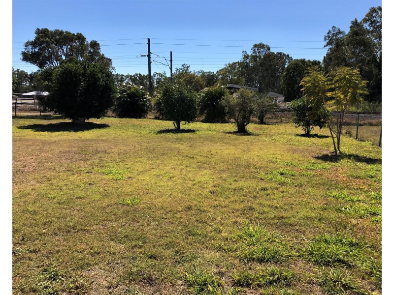 12 Larson Street, Miriam Vale QLD 4677