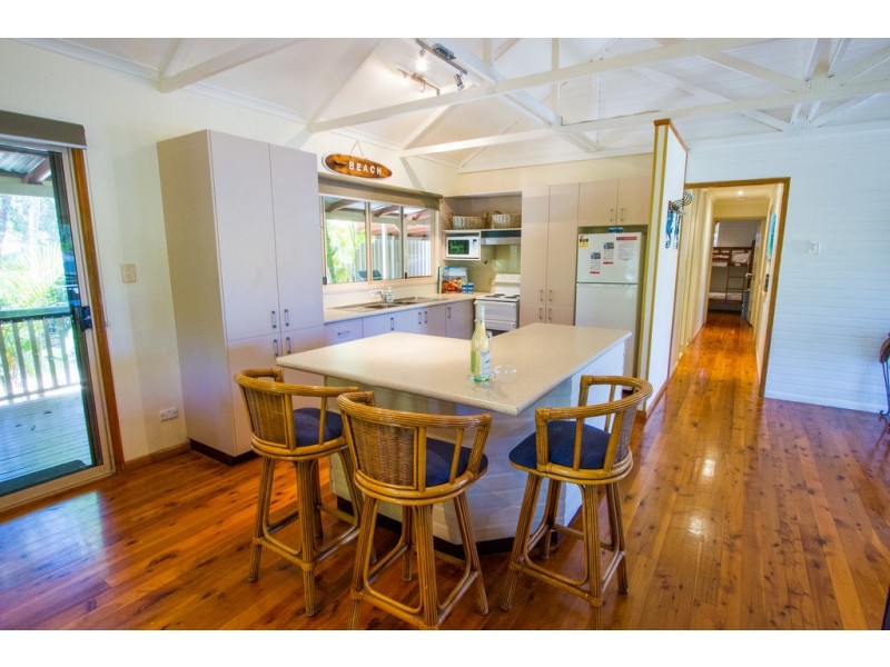 64 Graham Colyer Drive, Agnes Water QLD 4677