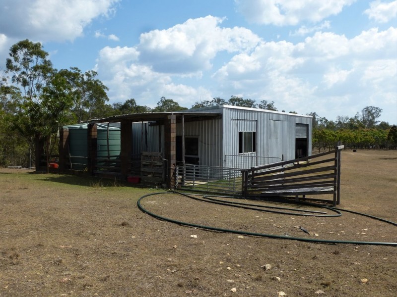 1272 Tableland Road, Mount Maria QLD 4674