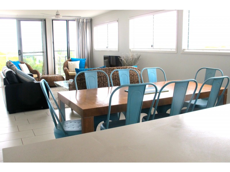 3/2 Dolphin Court, Agnes Water QLD 4677