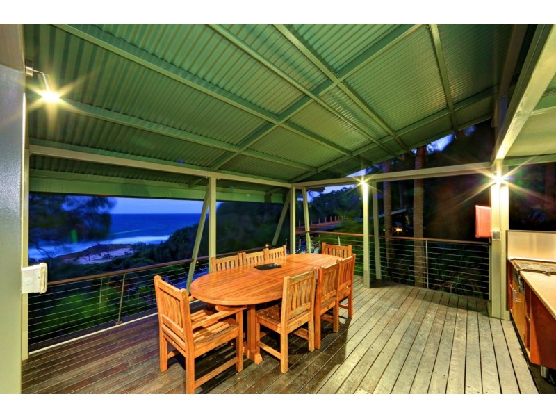 122 Hawkes Bill Drive Sunrise, Agnes Water QLD 4677