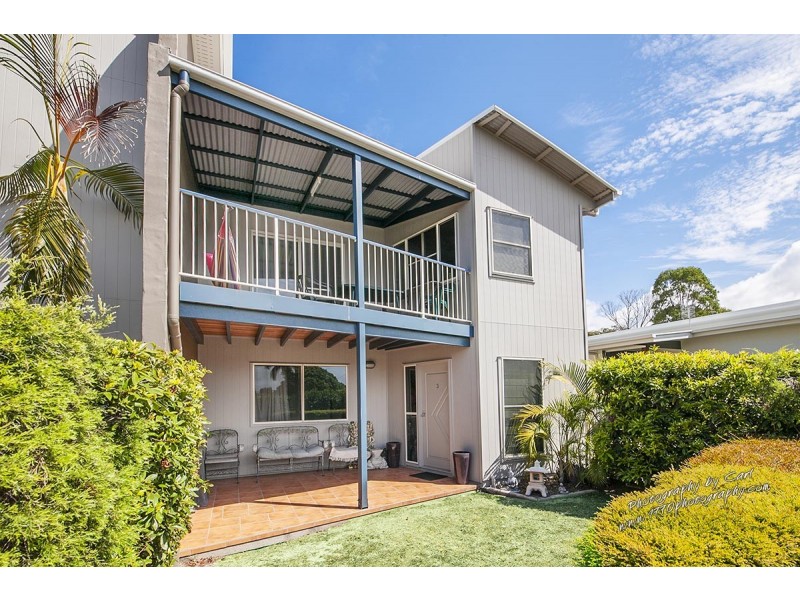 3/2 Tate Street, Agnes Water QLD 4677