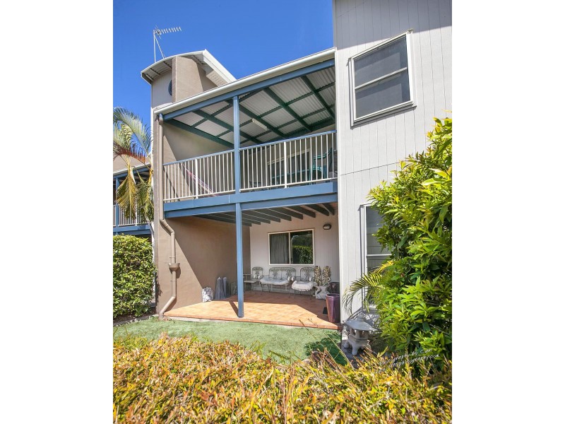 3/2 Tate Street, Agnes Water QLD 4677