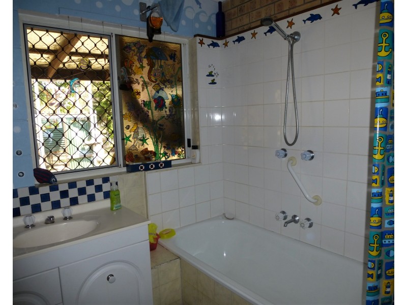 61 Dale Drive, Rules Beach QLD 4674