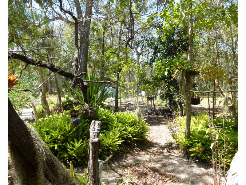 61 Dale Drive, Rules Beach QLD 4674