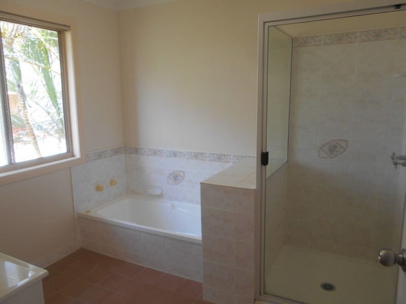 5 SEASPRAY DR, Agnes Water QLD 4677