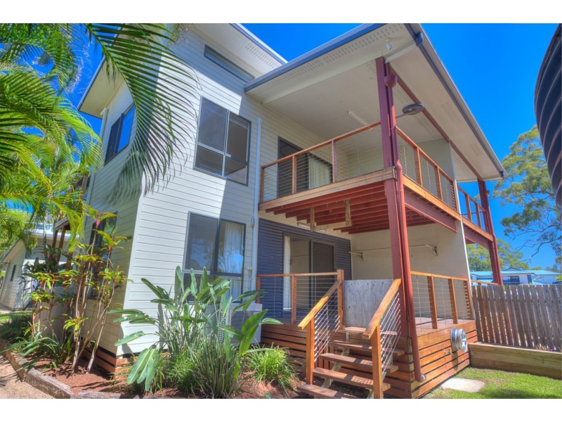 2/18 Discovery Drive, Agnes Water QLD 4677