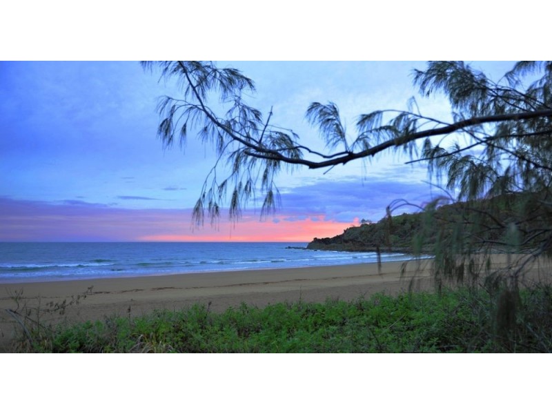 7 Dolphin Court, Agnes Water QLD 4677