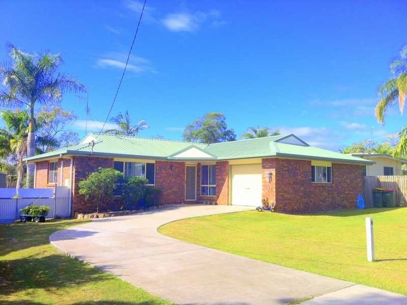 8 Kent Street, Bororen QLD 4678