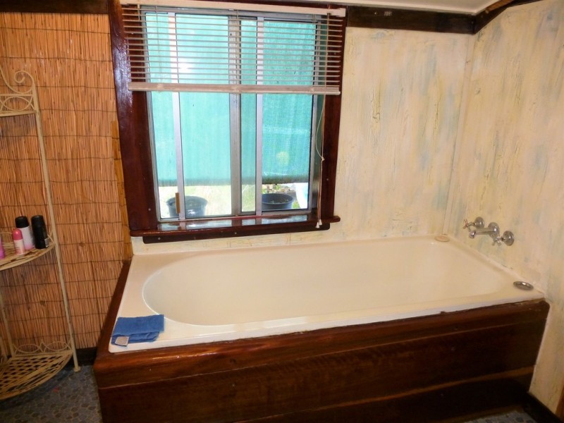 48 Roe Street, Miriam Vale QLD 4677