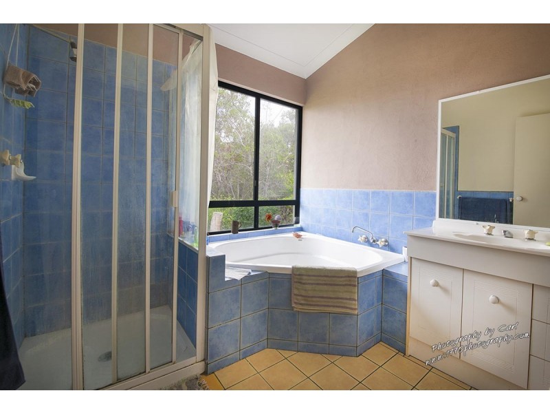 71 JOSEFSKI RD, Agnes Water QLD 4677