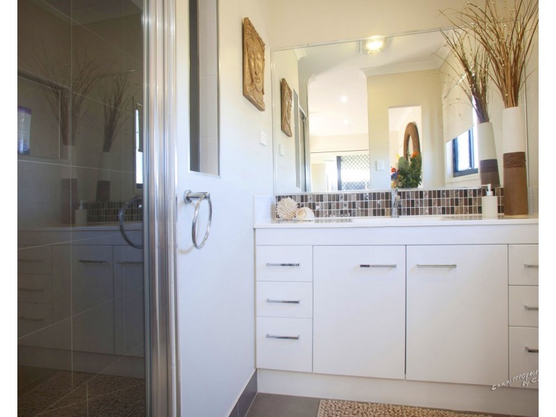 10 North break Drive, Agnes Water QLD 4677