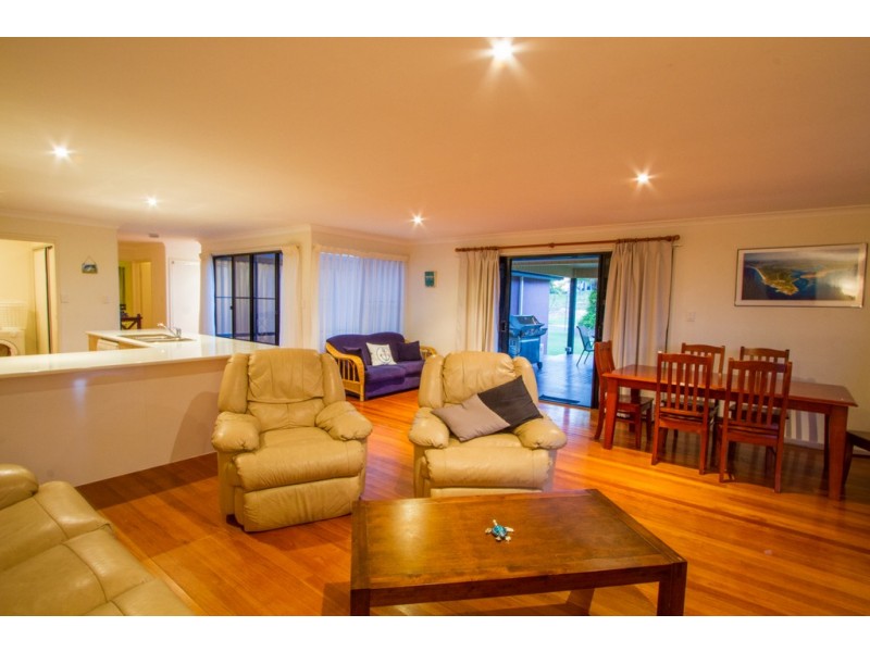 12 Marine Parade, Agnes Water QLD 4677