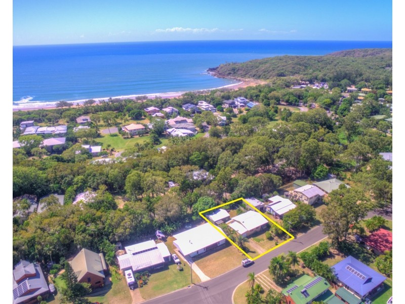 52 Graham Colyer Drive, Agnes Water QLD 4677