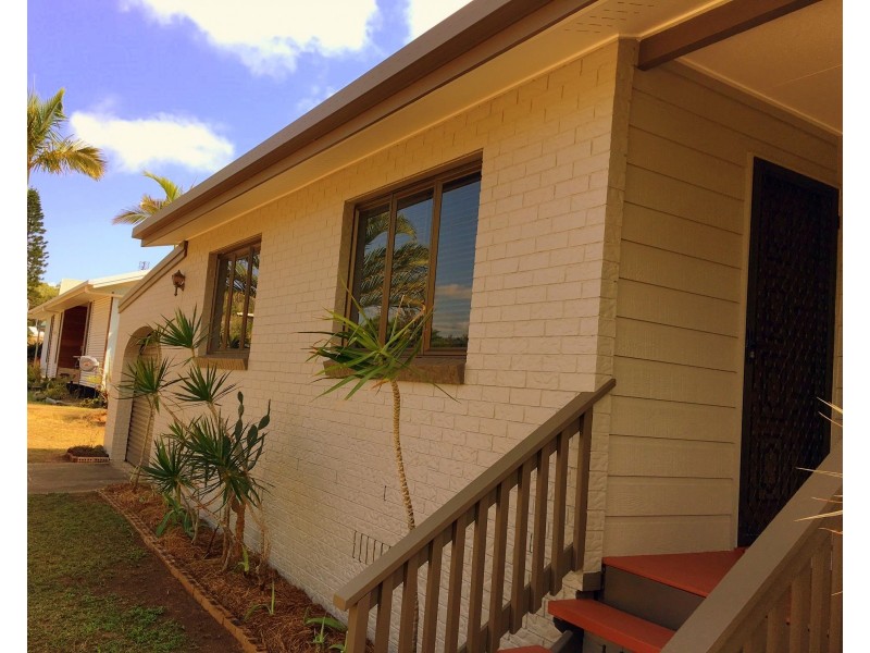 52 Graham Colyer Drive, Agnes Water QLD 4677