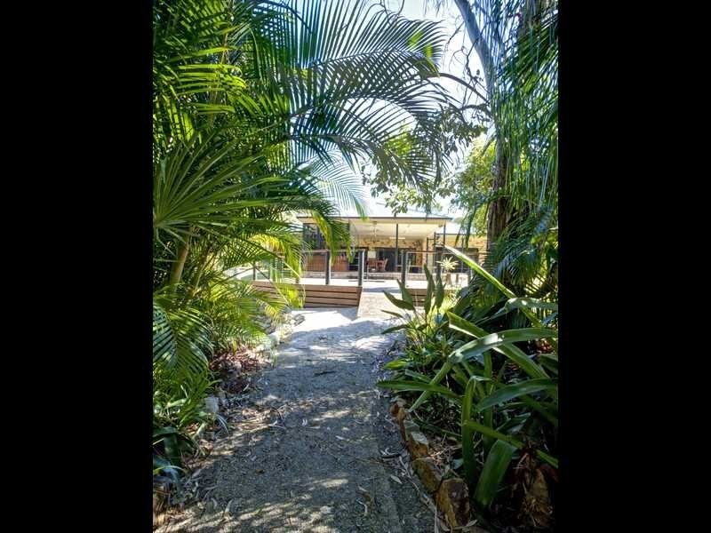 211 Allingham Way, Agnes Water QLD 4677