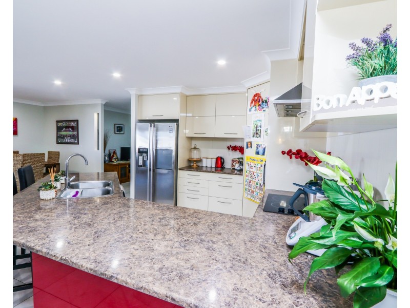 10 Atlantis Bvd, Agnes Water QLD 4677