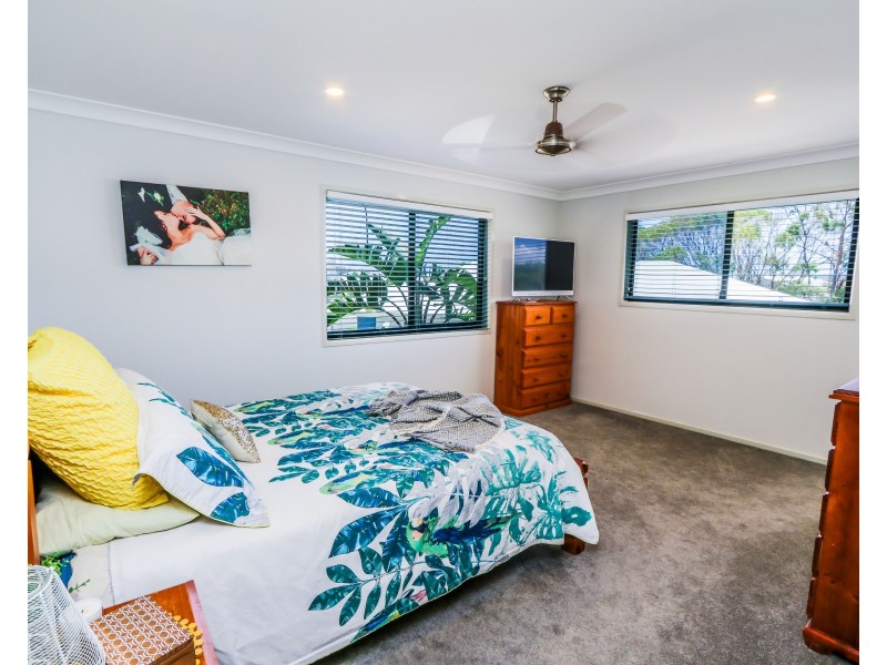 10 Atlantis Bvd, Agnes Water QLD 4677