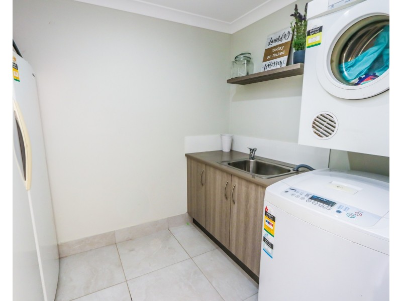 10 Atlantis Bvd, Agnes Water QLD 4677
