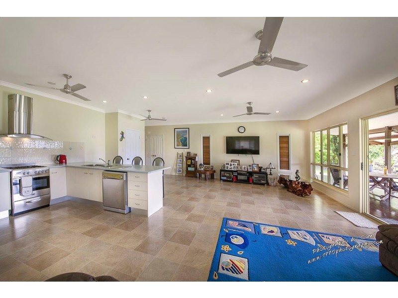 225 Anderson Way, Agnes Water QLD 4677