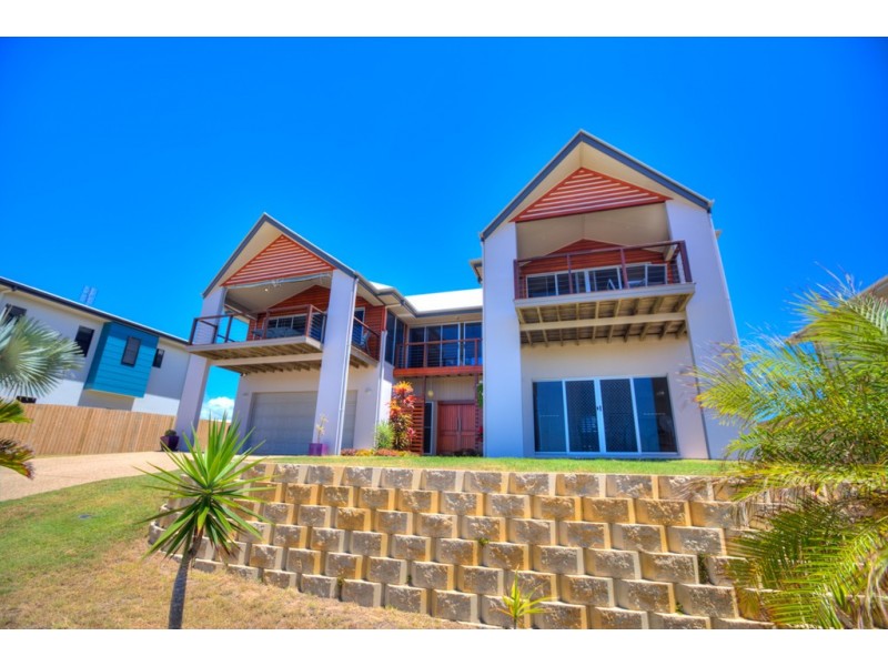 31 Atlantis Boulevard, Agnes Water QLD 4677