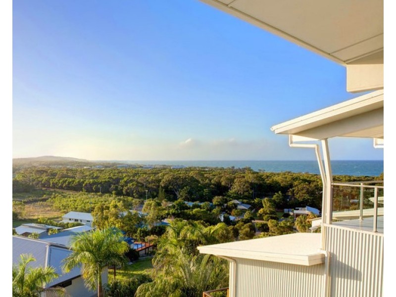 42 Woodrow Drive, Agnes Water QLD 4677