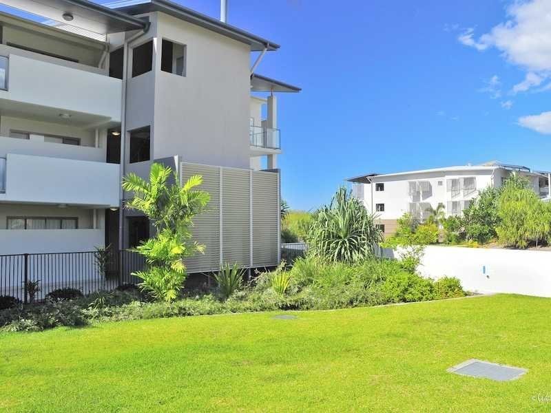 Apt 207 / 1 Beaches Village Circuit, Agnes Water QLD 4677