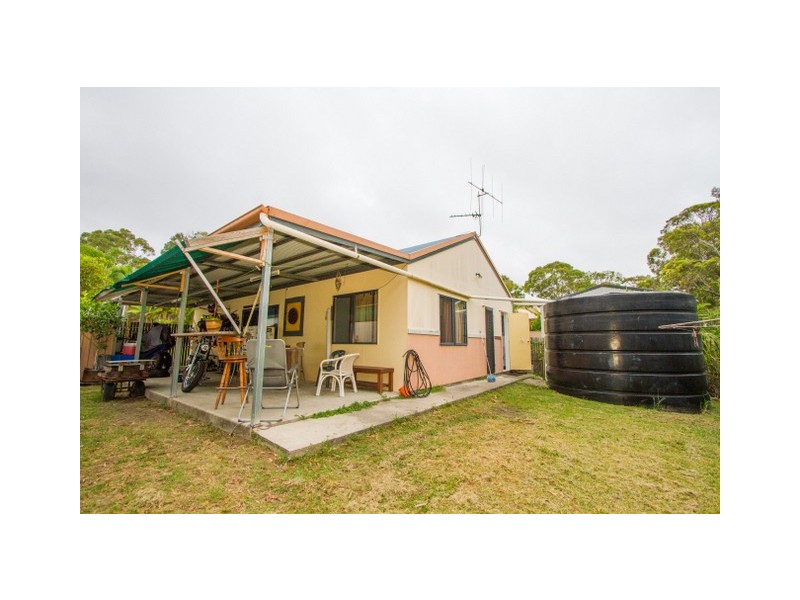 11 Palm Court, Agnes Water QLD 4677