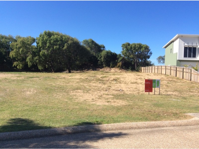 48 Atlantis Boulevard, Agnes Water QLD 4677