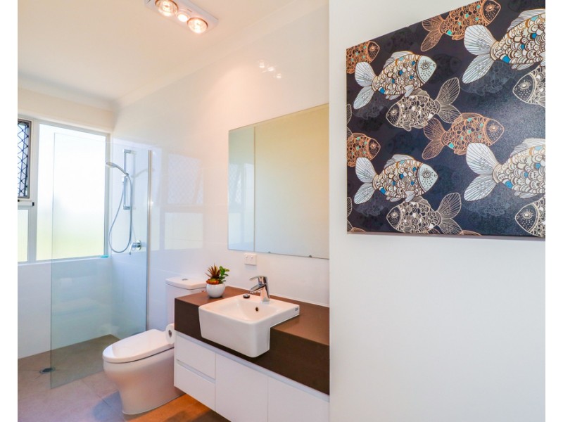 6 Rules Beach Road, Rules Beach QLD 4674