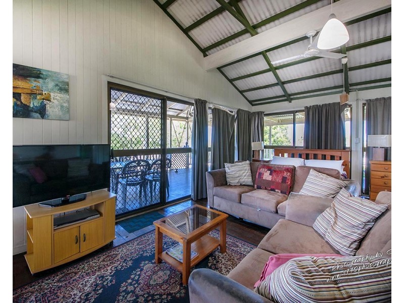 3 Elliot Street, Seventeen Seventy QLD 4677
