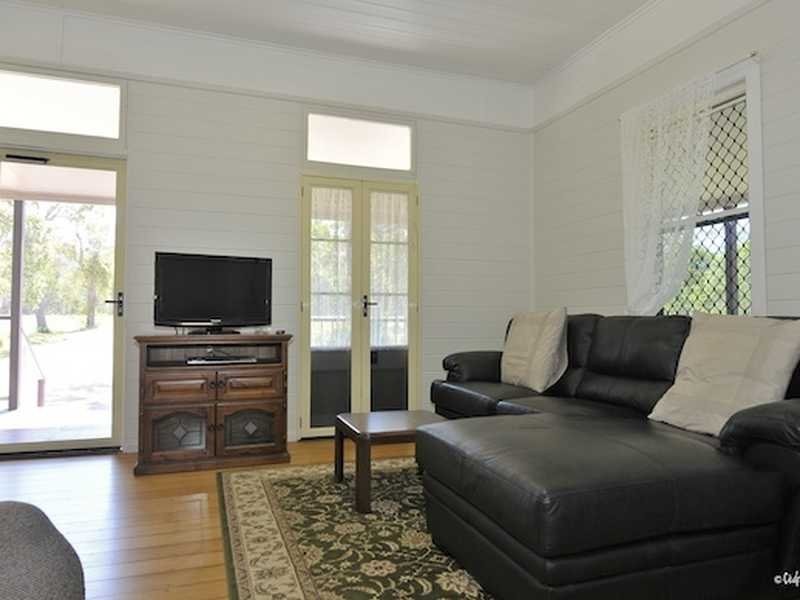 300 Masthead Drive, Agnes Water QLD 4677