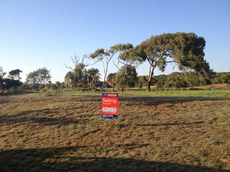 26 Atlantis Boulevard, Agnes Water QLD 4677