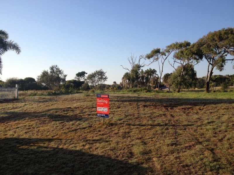 26 Atlantis Boulevard, Agnes Water QLD 4677