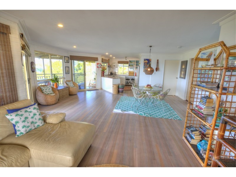 57 Seaspray, Agnes Water QLD 4677