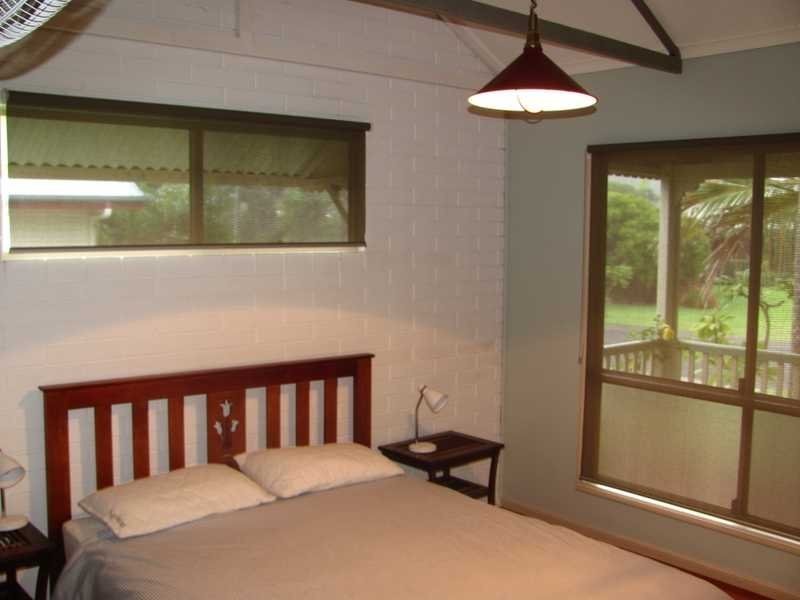 64 Grahame Colyer, Agnes Water QLD 4677