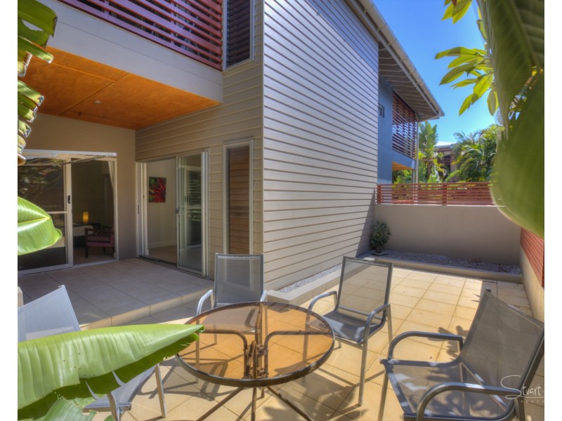 BH 18 Ocean Beach Drive, Agnes Water QLD 4677