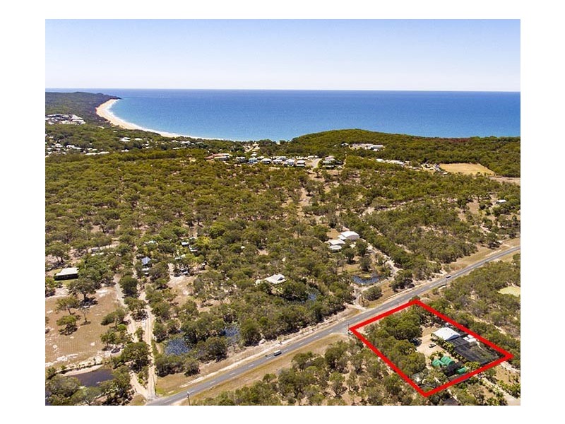 220 Bicentennial Drive, Agnes Water QLD 4677